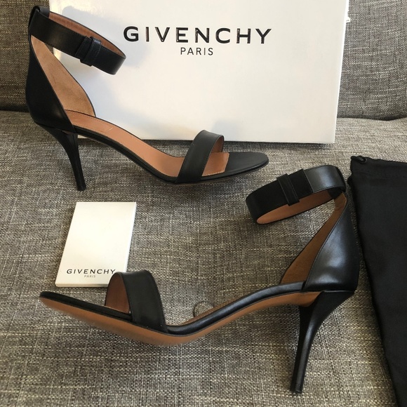 Givenchy Shoes - Givenchy Leather Heel